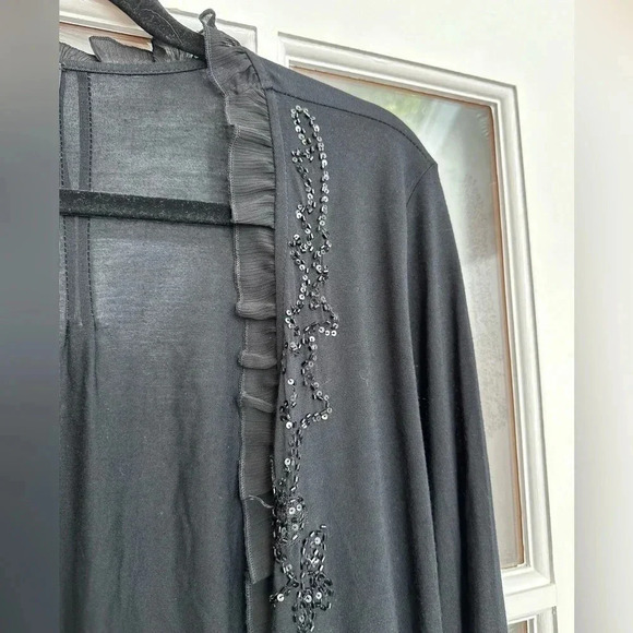 Saks Fifth Avenue Black Ruffle Sequin Lightweight Open Front Cardigan Size M - Picture 4 of 13